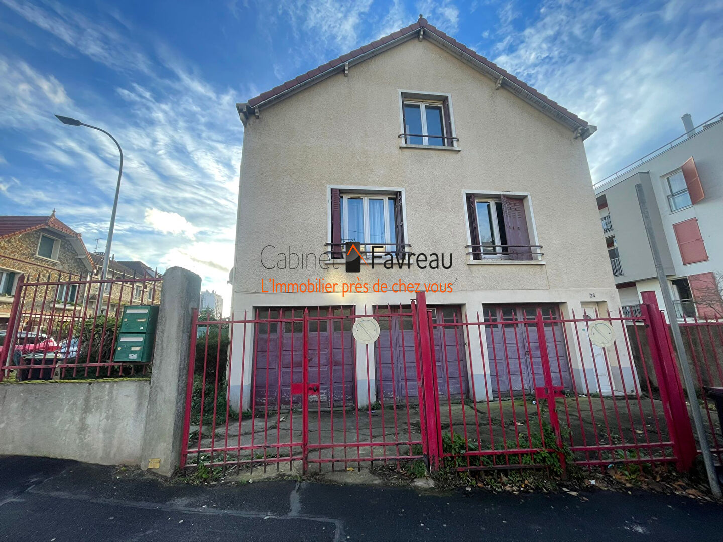 Immeuble Le Kremlin Bicetre 6 pièce(s) 160 m2