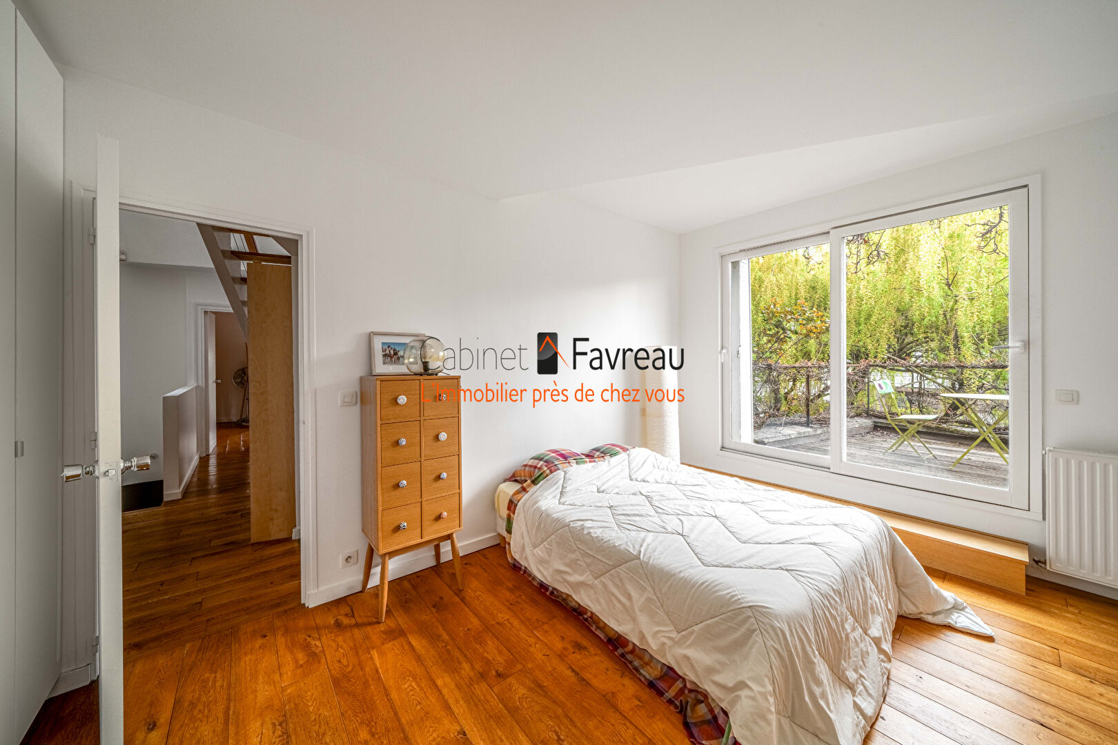 Photo Malakoff - Maison familiale avec terrasse et jardin - 7 pièces 235.34 m2 image 6/6