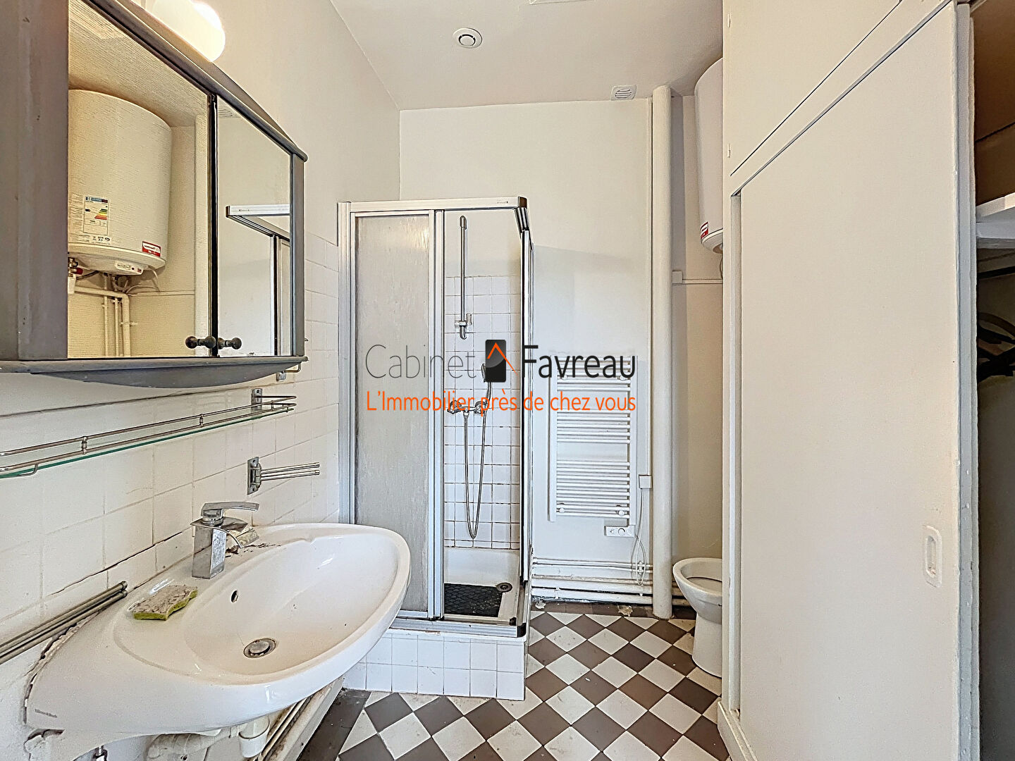 Photo CHOISY-LE-ROI - Maison 4 Pièces divisée en appartements avec jardin et garage et dépendance image 6/6