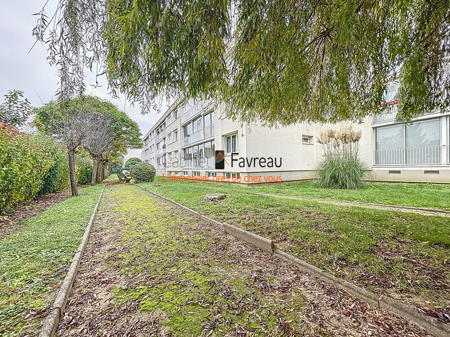 Photo Appartement Thiais 3 pièce(s) 70.66 m2 image 2/6