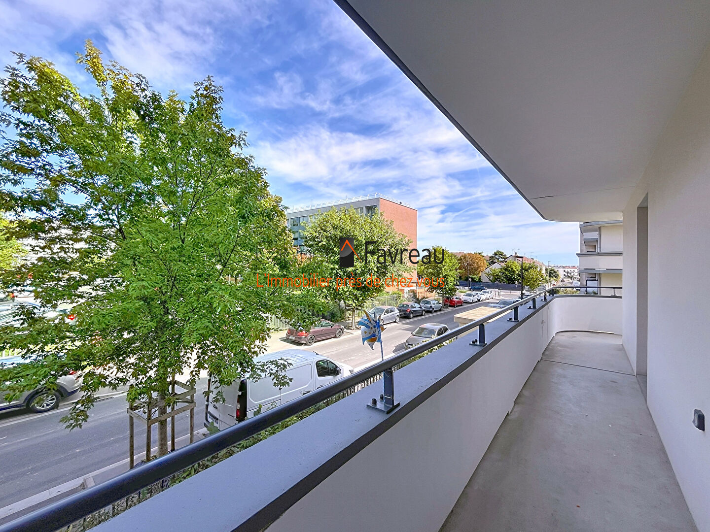 Appartement Thiais 3 pièces 62 m2 avec box et balcon