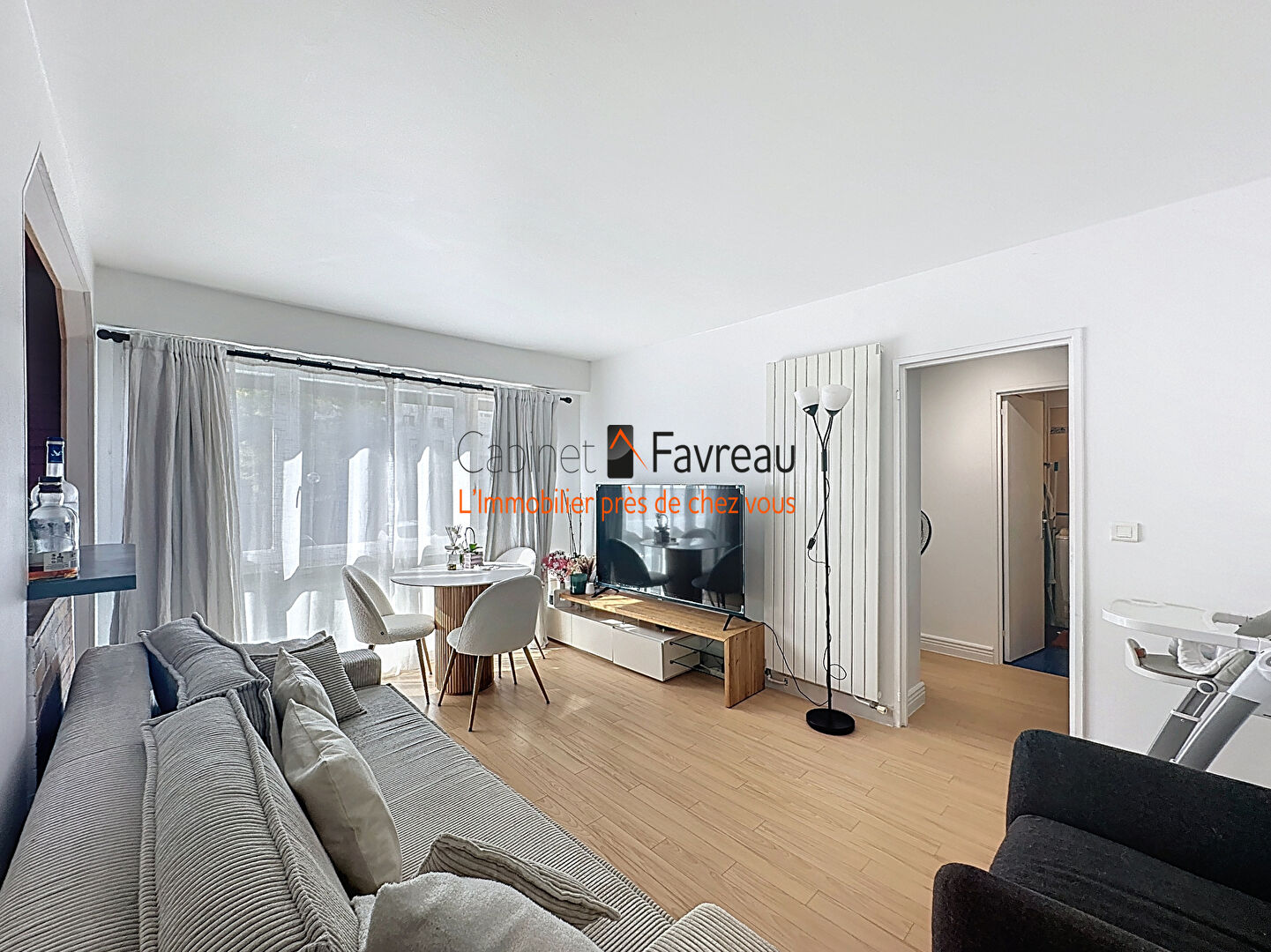 Appartement Thiais 3 pièce(s) 52 m2+CAVE+PARKING