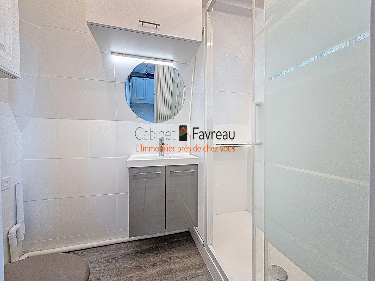 Photo VITRY-SUR-SEINE - CENTRE-GARE - 2 PIÈCES EN DUPLEX AVEC PARKING image 3/6