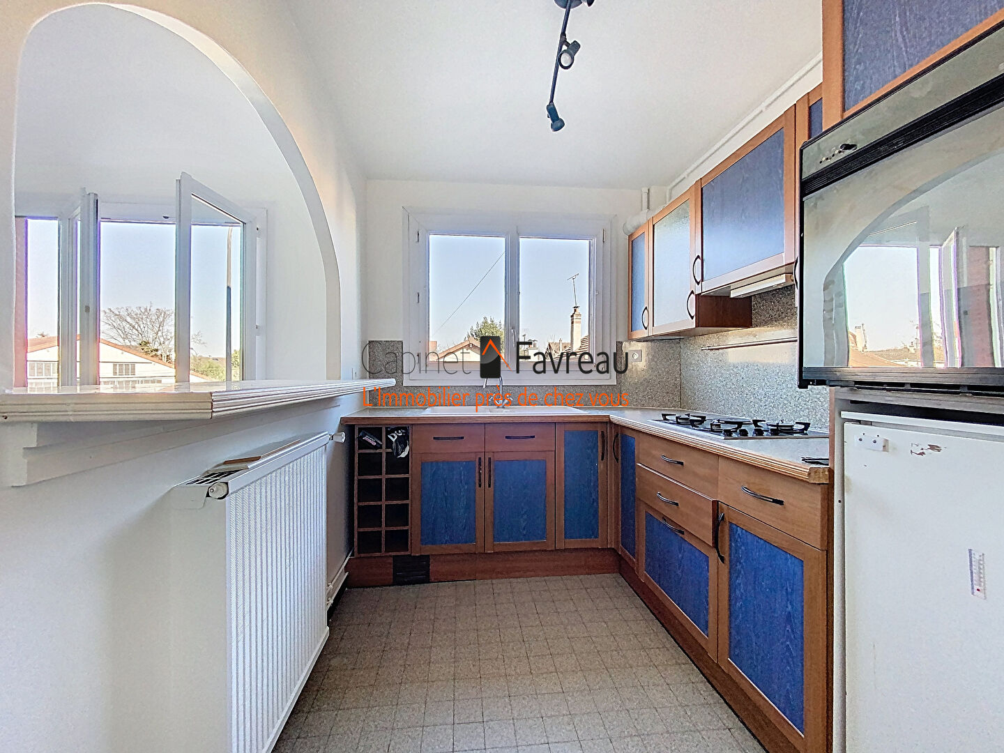 Photo VITRY-SUR-SEINE - CENTRE-GARE - 1PIECE AVEC BALCON image 2/4