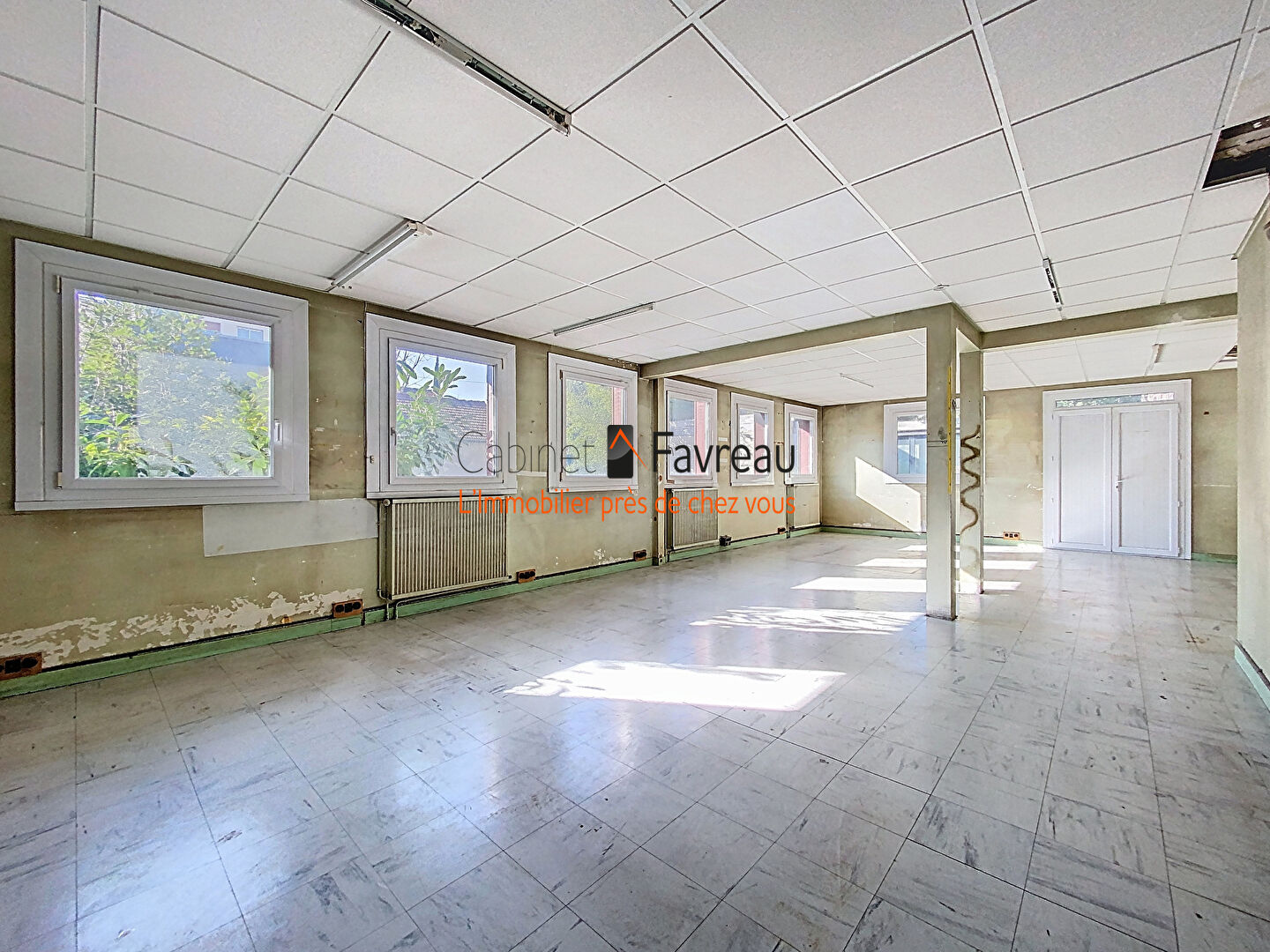 Local commercial Vitry Sur Seine 113,70 m2