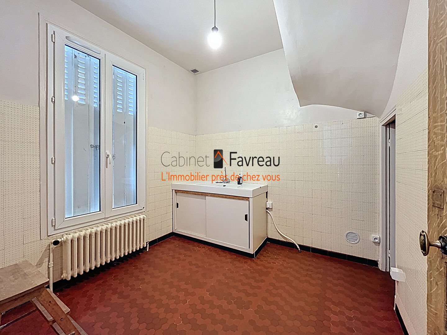 Photo VITRY-SUR-SEINE - LE FORT - MAISON 4/5 PIÈCES DES ANNÉES 30 image 3/6