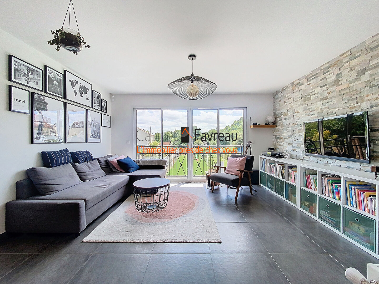 VITRY-SUR-SEINE - LES ARDOINES - 5 PIÈCES RÉCENT AVEC GARAGE ET JARDIN