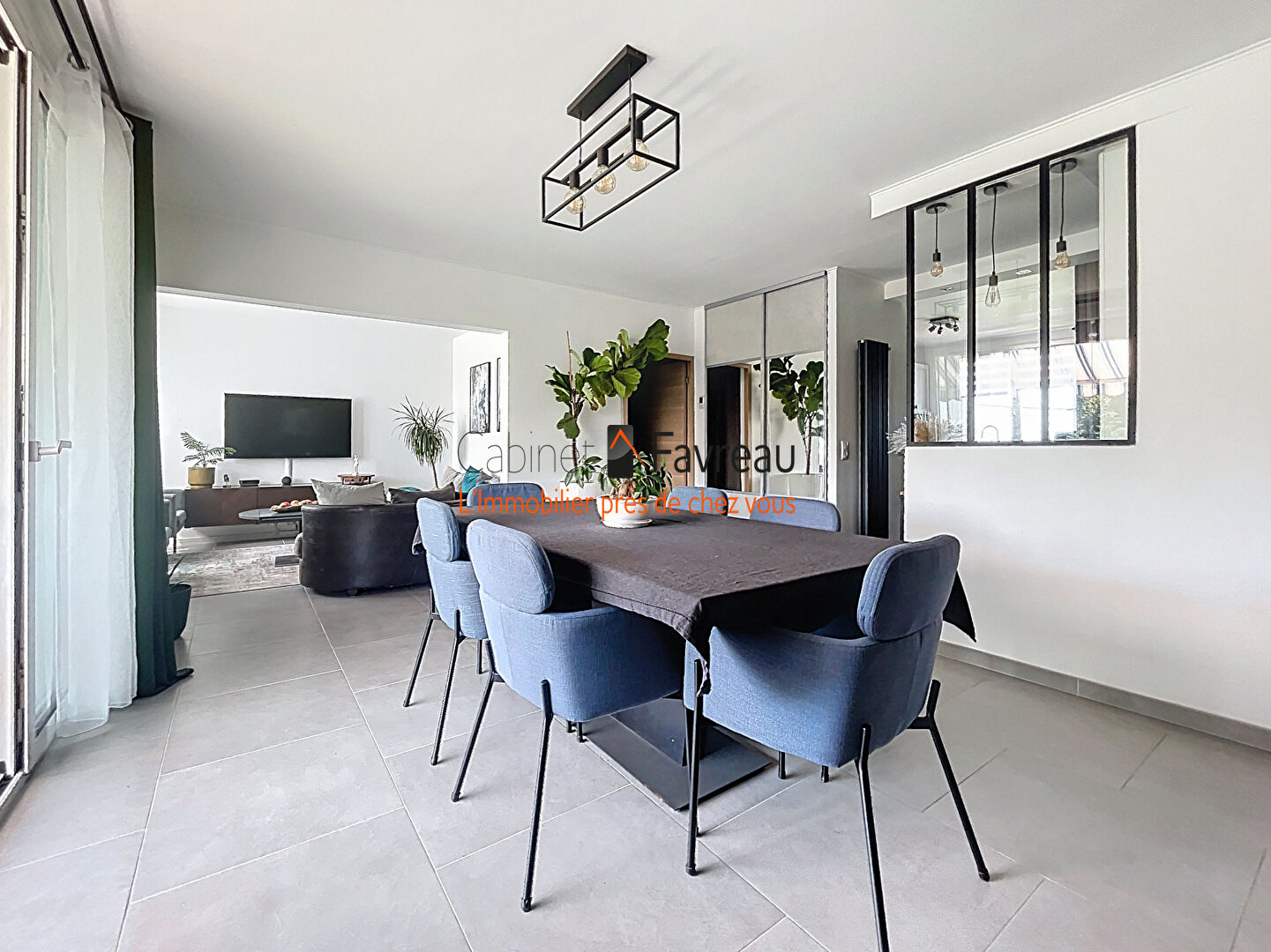 Photo Appartement Vitry Sur Seine 5 pièce(s) 89.28m2 image 2/6