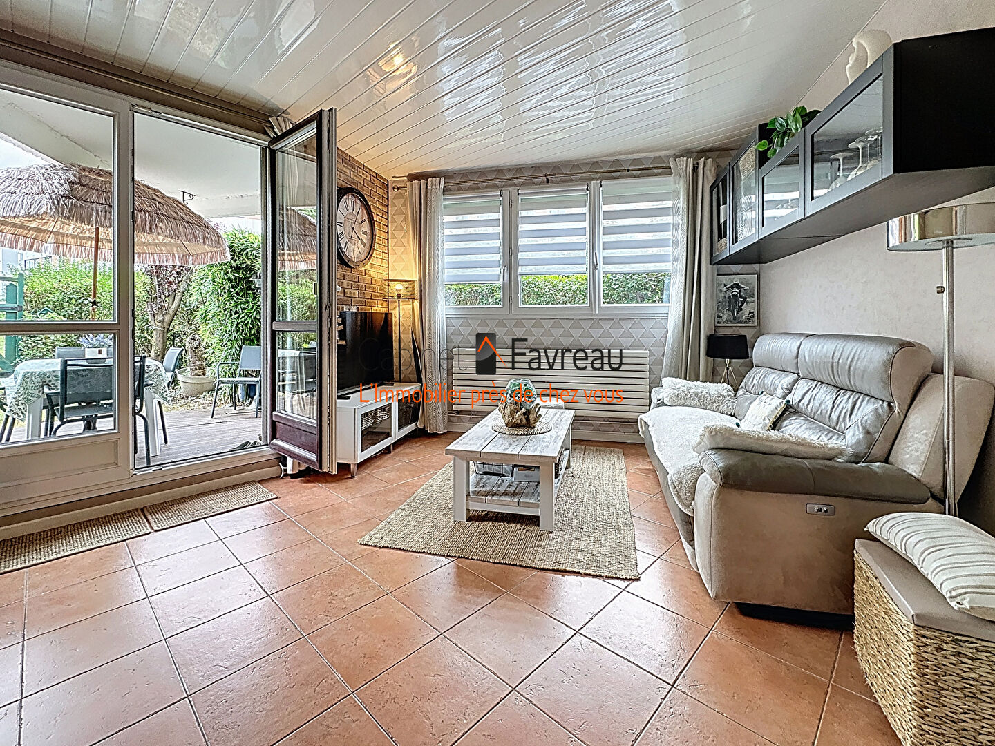 VITRY SUR SEINE - LIMITE VILLEJUIF - APPARTEMENT 3 PIÈCES AVEC PLACE DE PARKING ET CAVE.