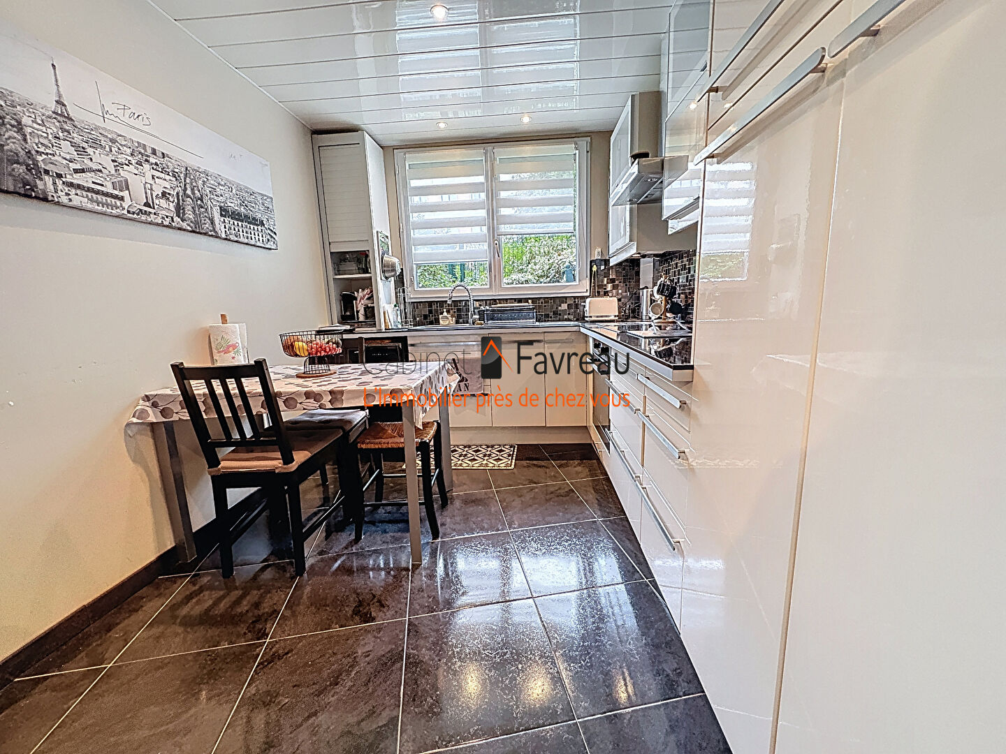 Photo VITRY SUR SEINE - LIMITE VILLEJUIF - APPARTEMENT 3 PIÈCES AVEC PLACE DE PARKING ET CAVE. image 3/6