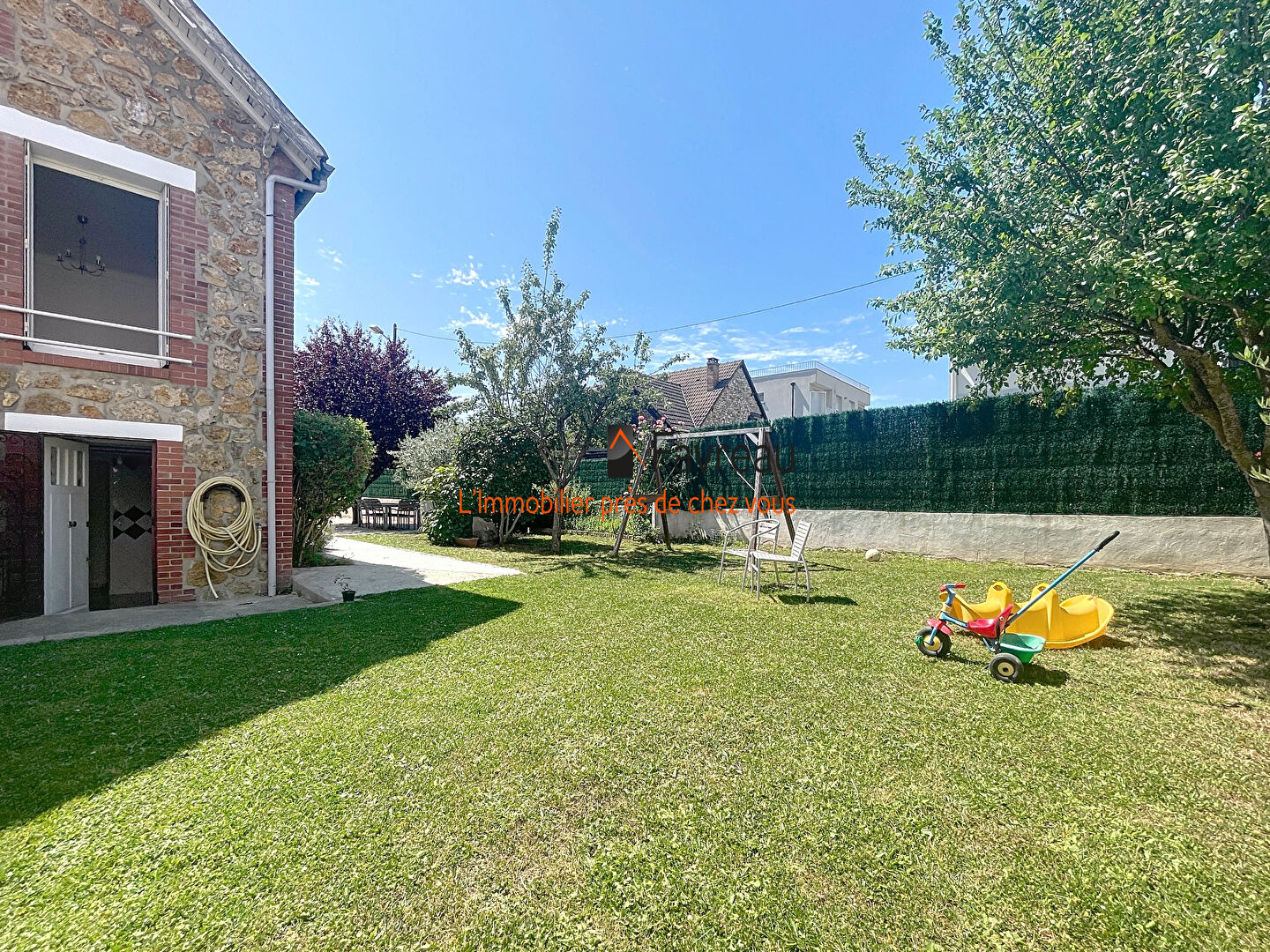 Maison Vitry Sur Seine 5 pièce(s) 145.33 m2