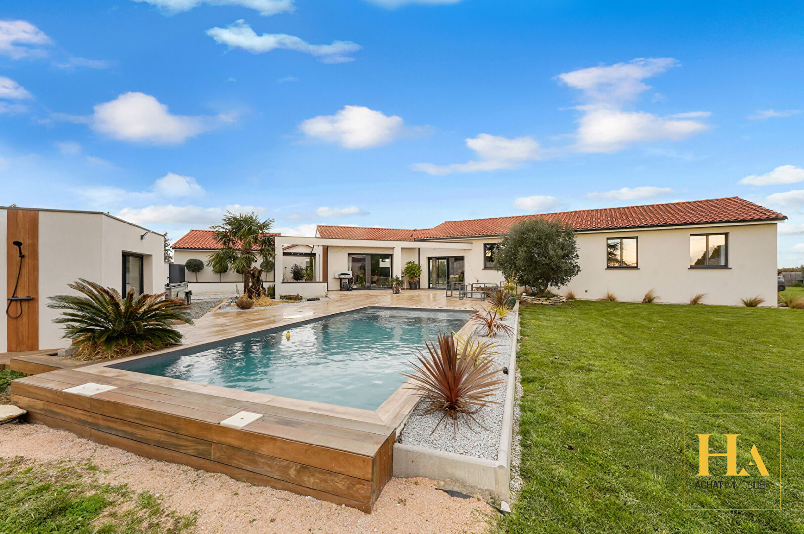 Agence immobilière de HA.IMMO - Drôme / Ardèche