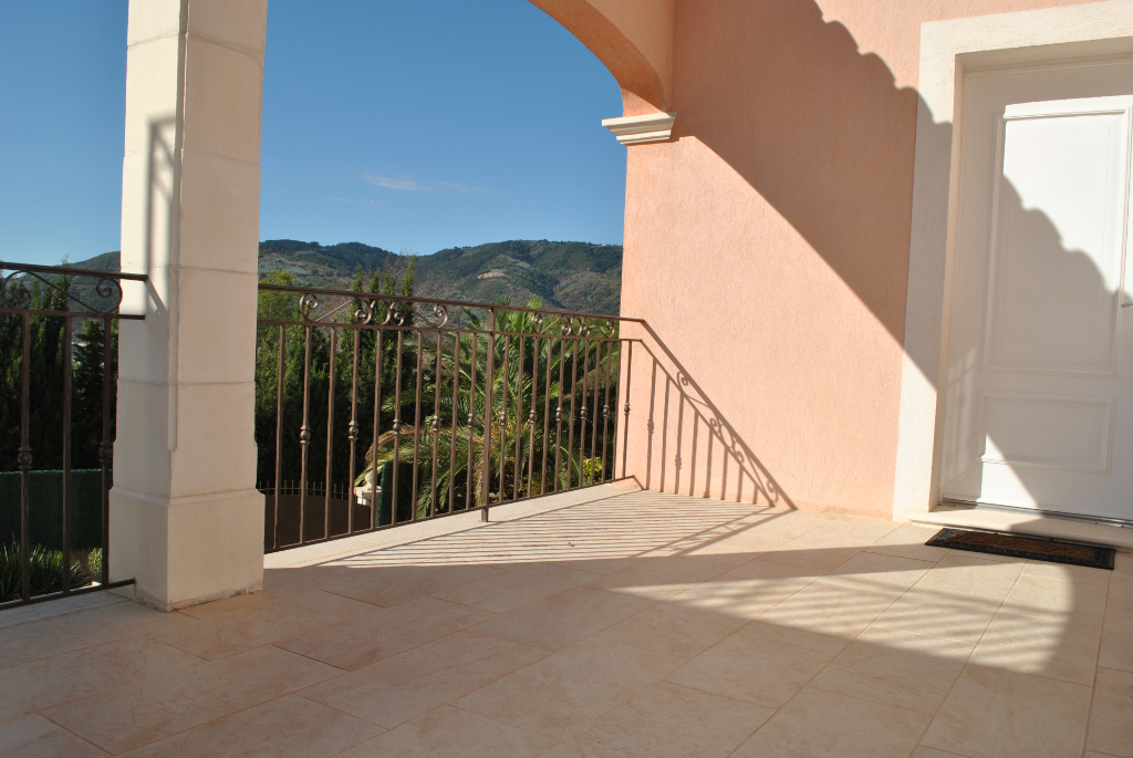 Photo Studio Pegomas 1 pièce(s) - 25 m² image 2/3