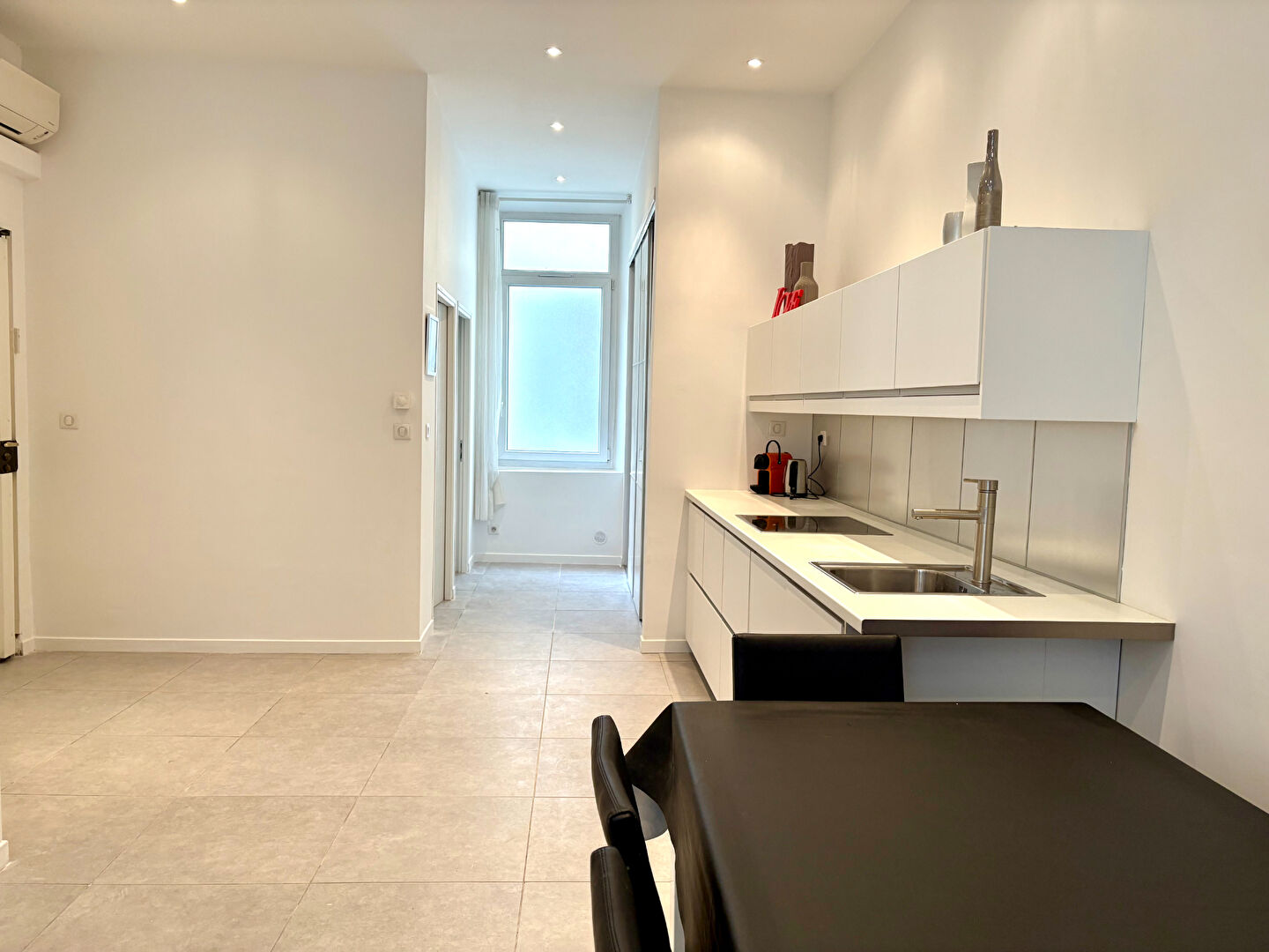 Photo Appartement  4 pièce(s) 92.5 m2 image 6/6