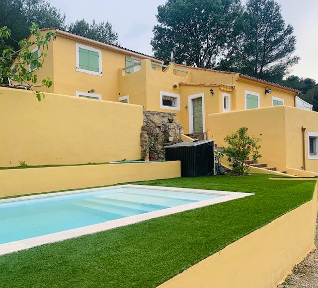 Photo Mas 160 m² avec piscine et dépendances  75m² Ventabren image 4/6