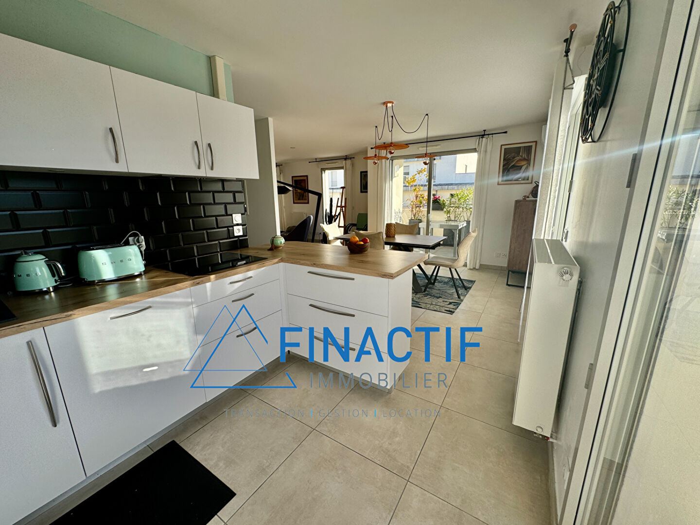 Photo Aix Centre - Appartement récent type 4/5 - Terrasse - 2 Parkings image 4/6