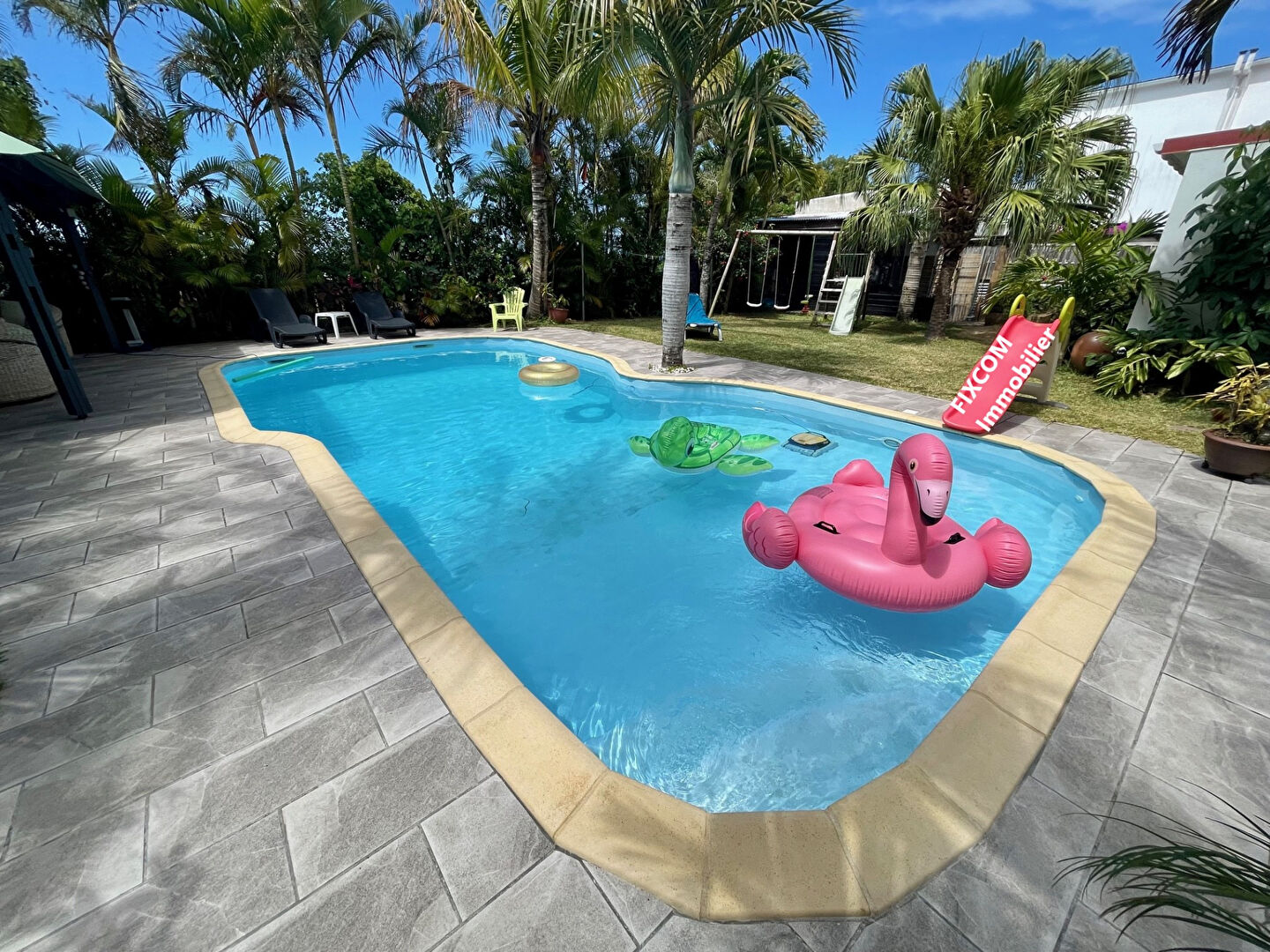 Photo Maison Saint Joseph 7 pièces 180 m2 image 2/6