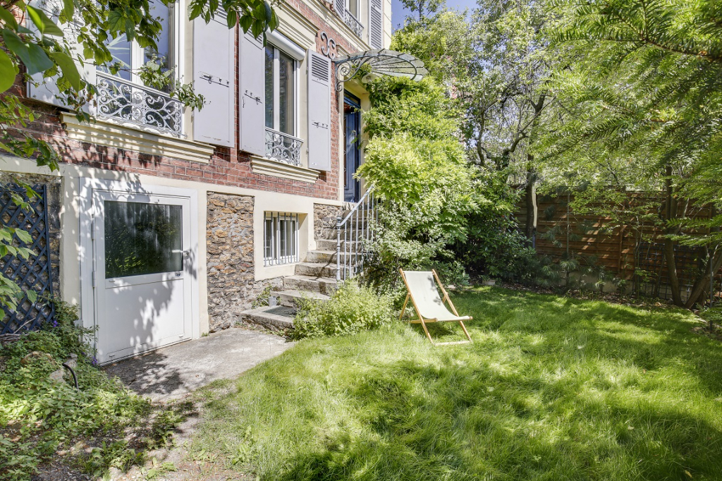 Belle Maison ancienne de 200 m2 avec jardin et vue paris