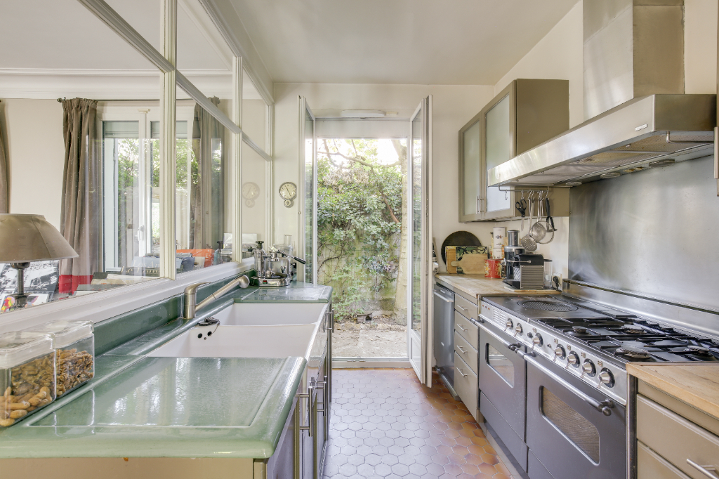 Photo Belle Maison ancienne de 200 m2 avec jardin et vue paris image 3/6