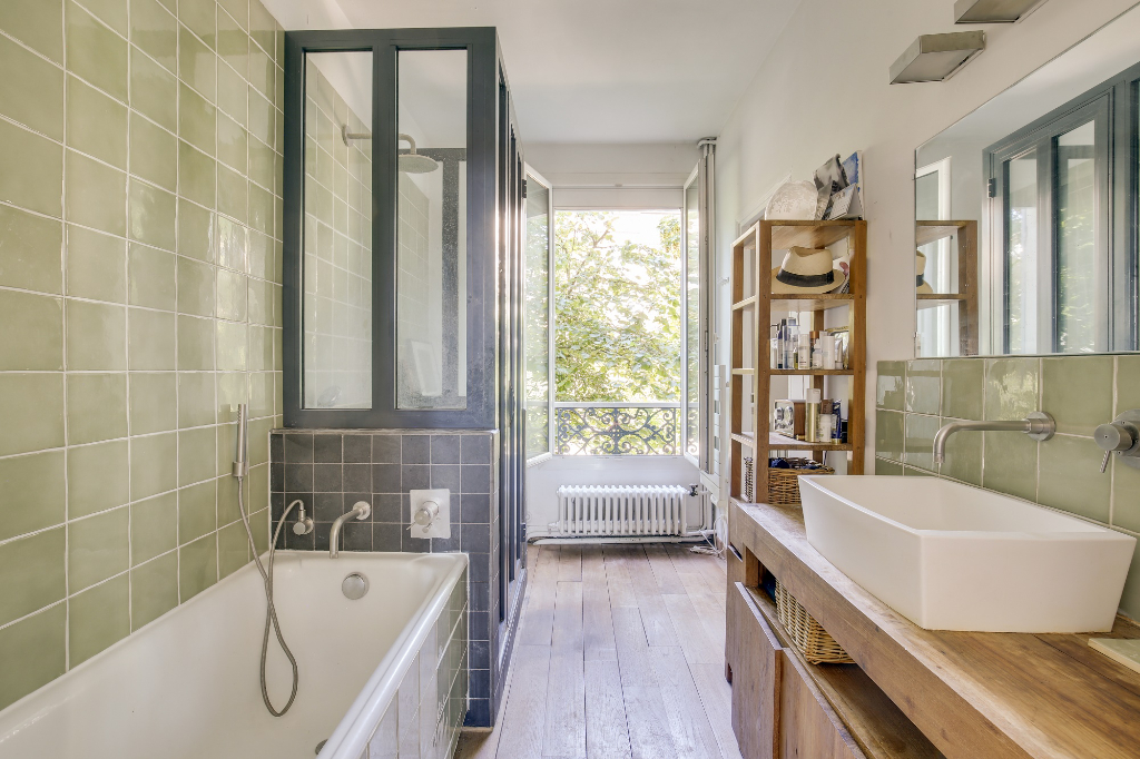 Photo Belle Maison ancienne de 200 m2 avec jardin et vue paris image 5/6