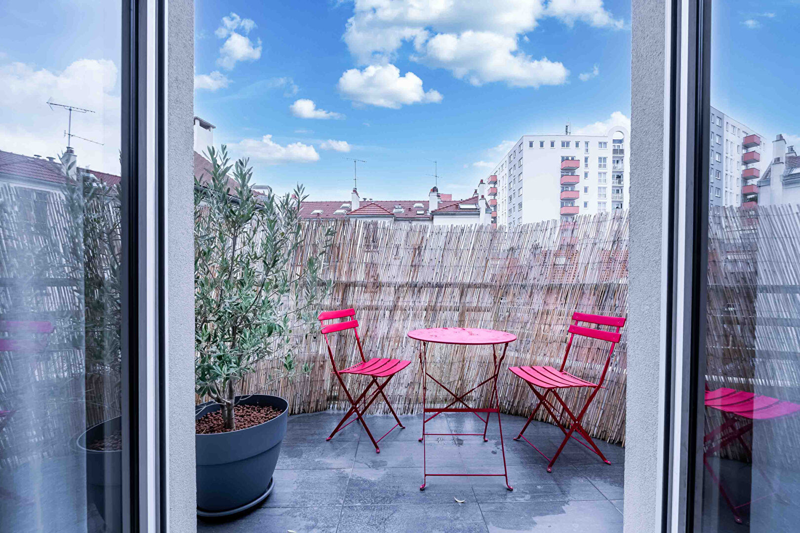 Photo Coeur de ville - Appartement 4 pièces 83.68 m² avec balcon, cave et parking image 3/6