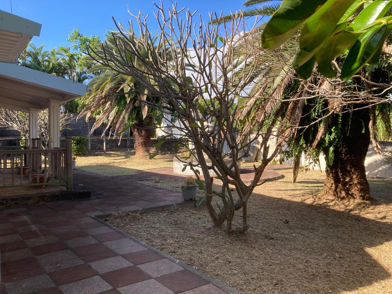 Photo SPLENDIDE PROPRIETE A 5 MINUTES DU CHU image 3/5