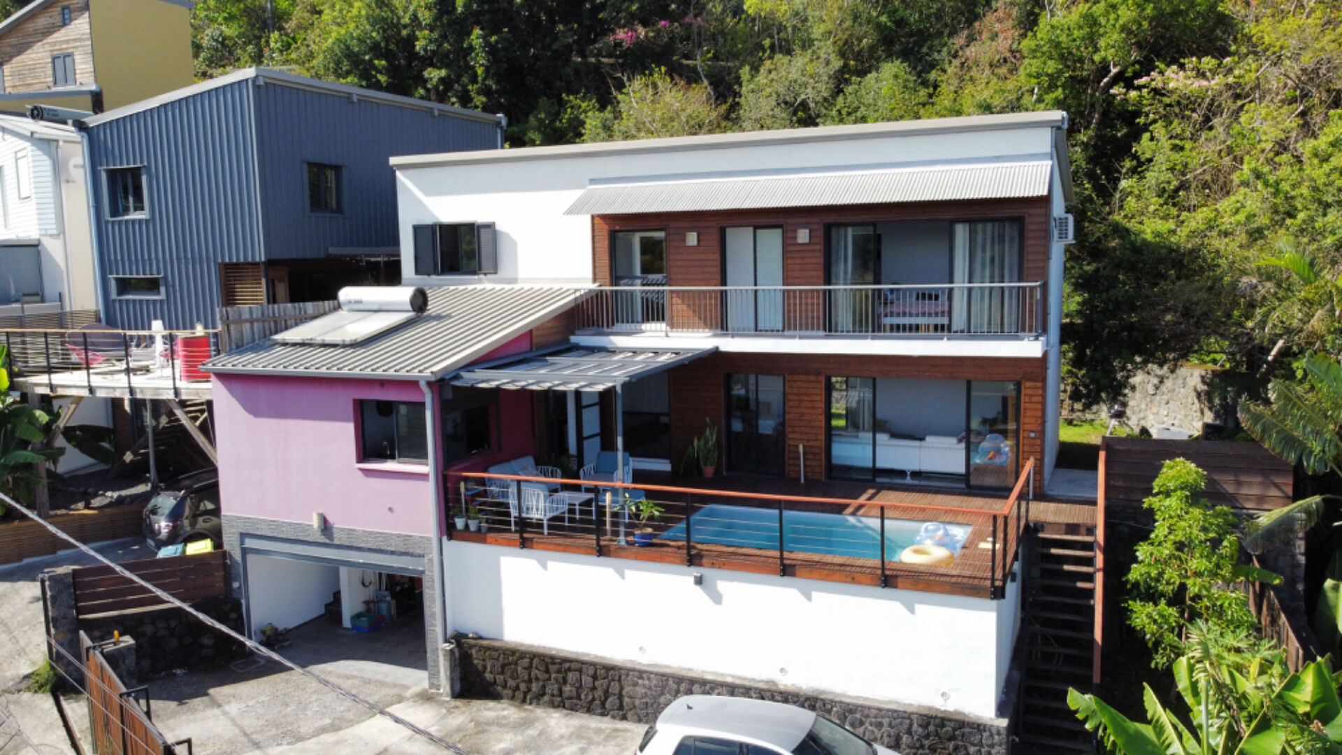 Photo Villa F5/6 avec piscine et vue imprenable sur l'océan à Ravine à Malheur image 3/6