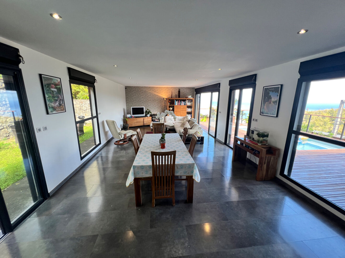 Photo Villa F5/6 avec piscine et vue imprenable sur l'océan à Ravine à Malheur image 4/6