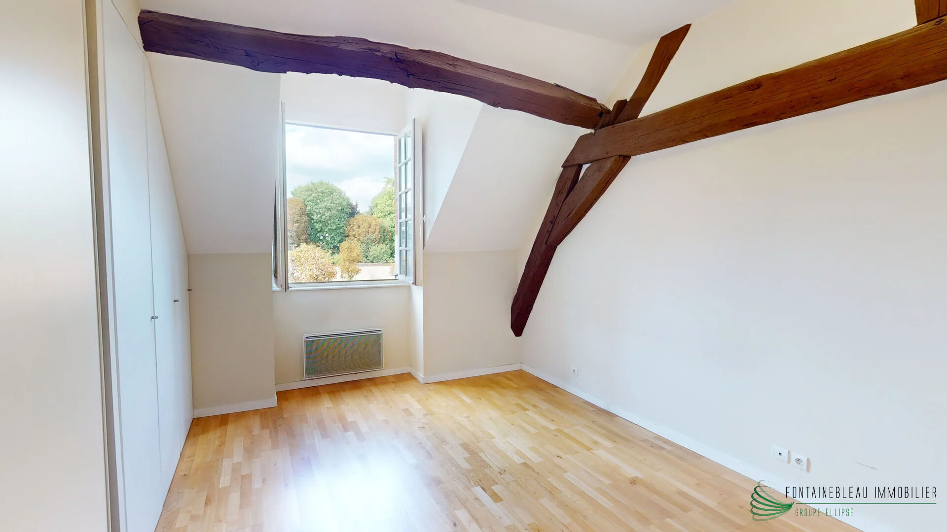 Photo Appartement Fontainebleau 2 pièce(s) 51 m2 image 3/6