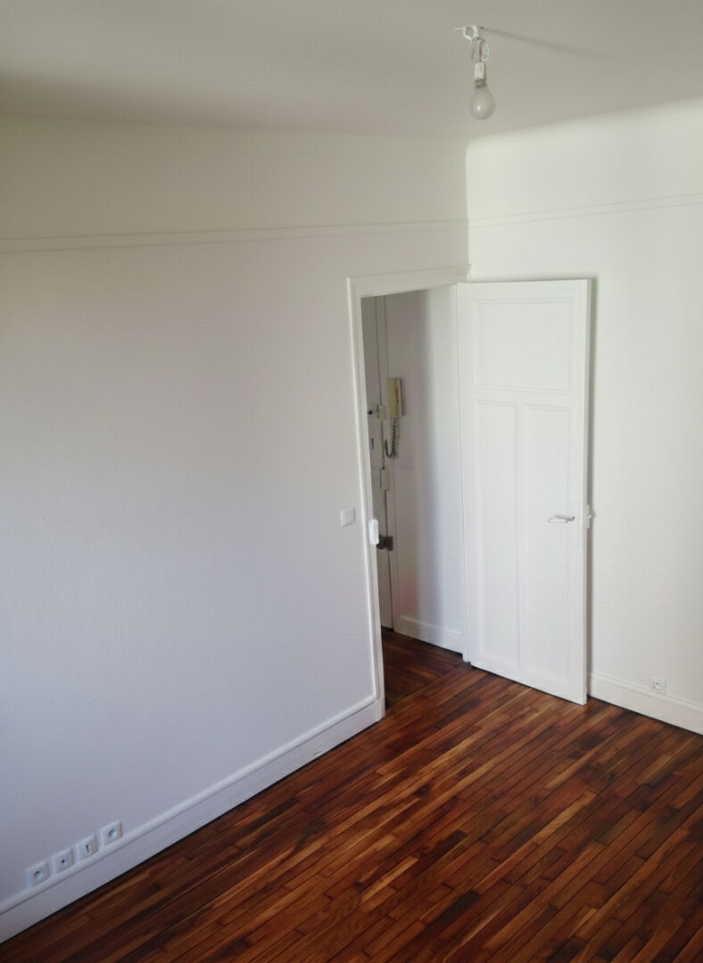 Photo STUDIO COLOMBES - 25 m2 image 2/5