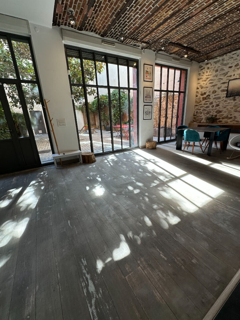 Photo Maison style loft industriel avec terrasse image 3/6