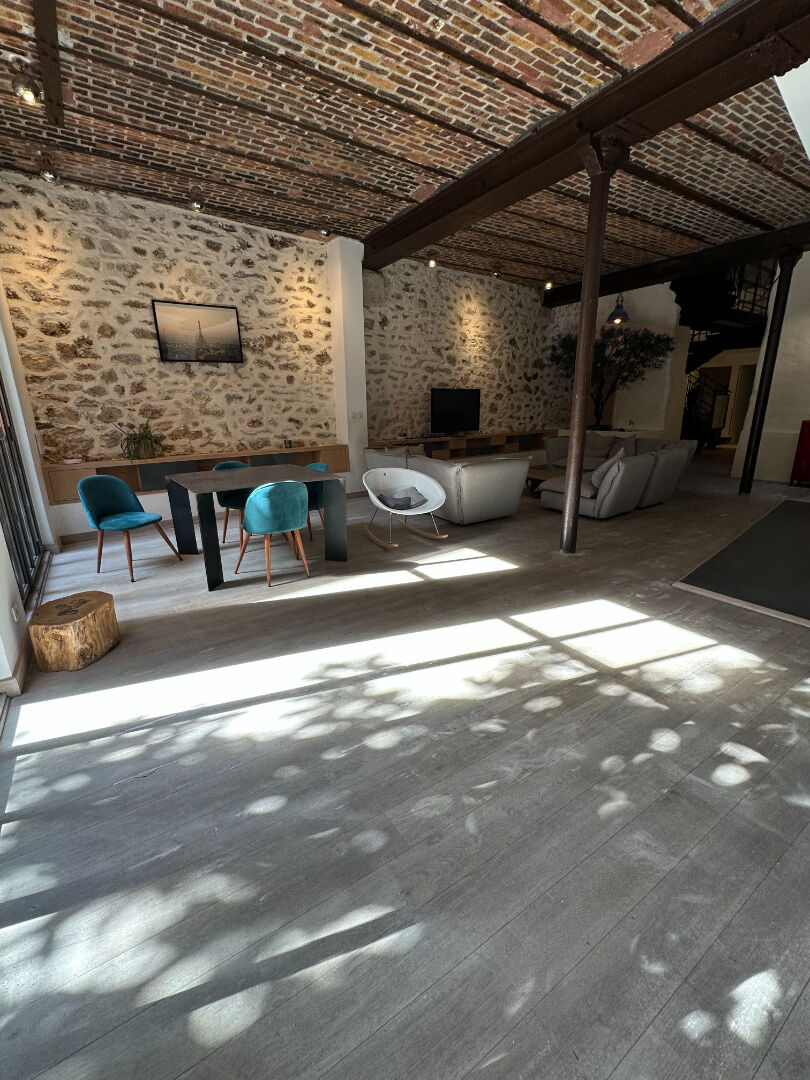 Photo Maison style loft industriel avec terrasse image 4/6