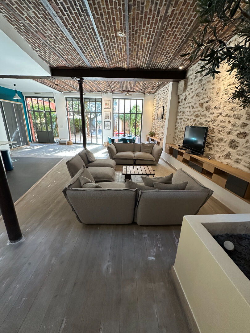 Photo Maison style loft industriel avec terrasse image 5/6