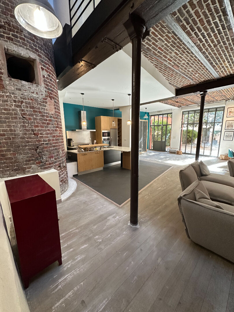 Photo Maison style loft industriel avec terrasse image 6/6