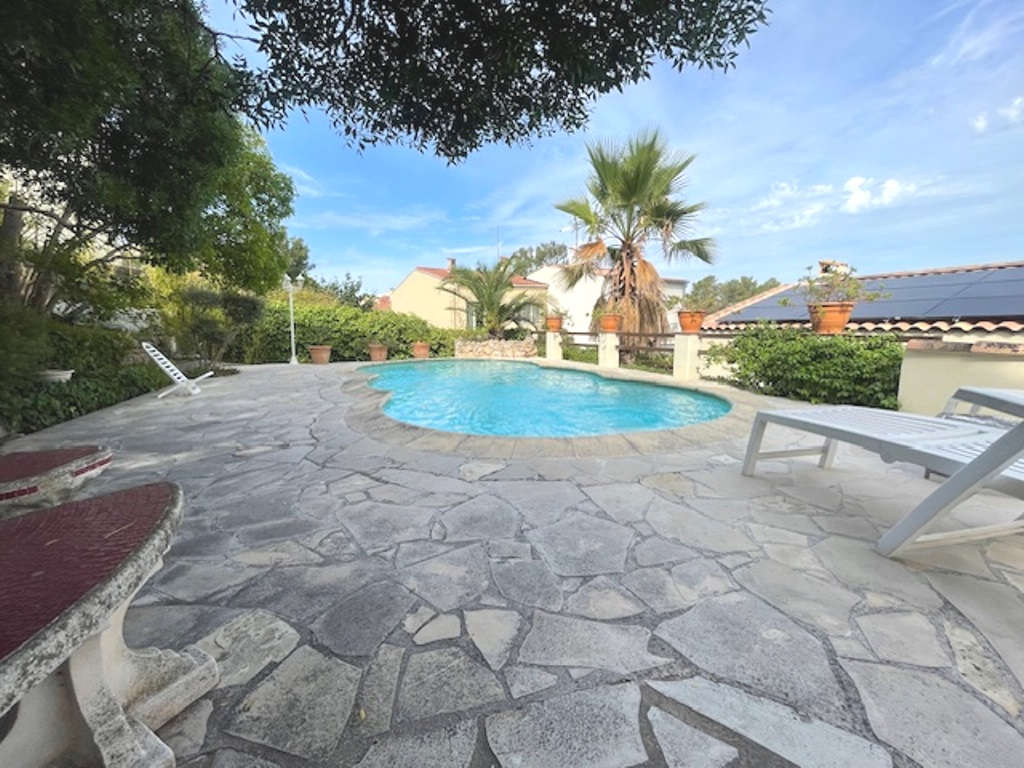 Agence immobilière de FRANCE EUROPE St raphael
