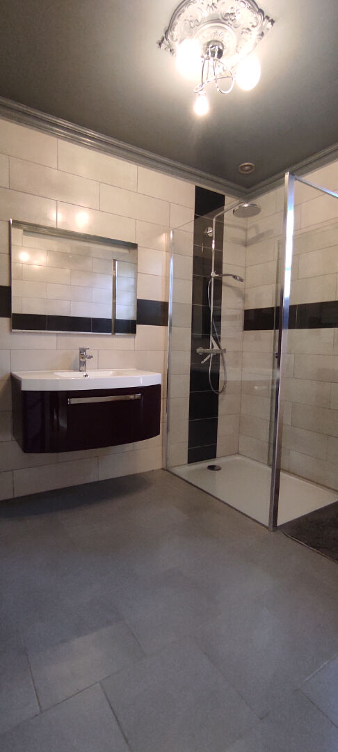 Photo Maison Laval 5 pièce(s) 108.6 m2 image 3/6