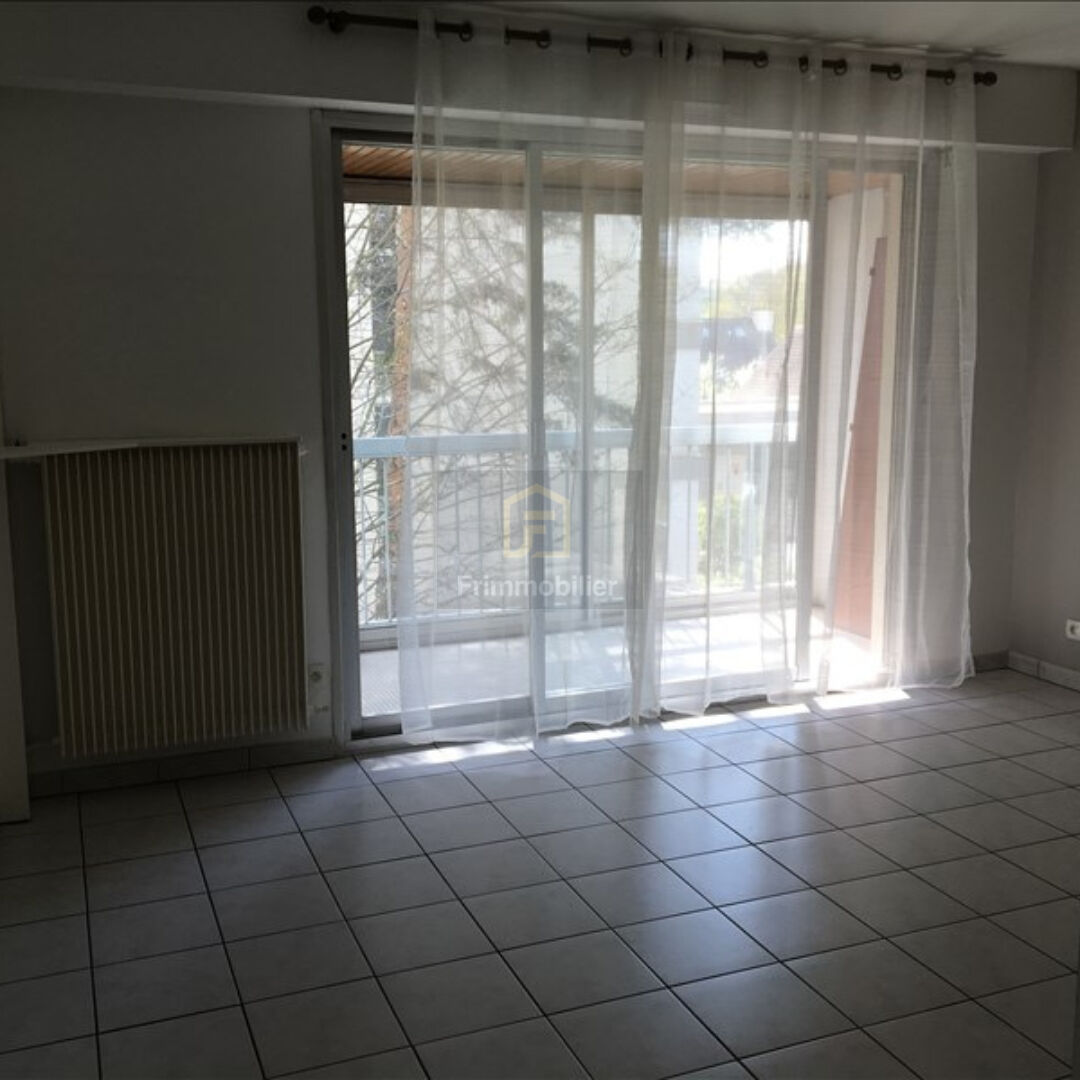 Photo LE PECQ - STUDIO 25.44 m2 image 2/6