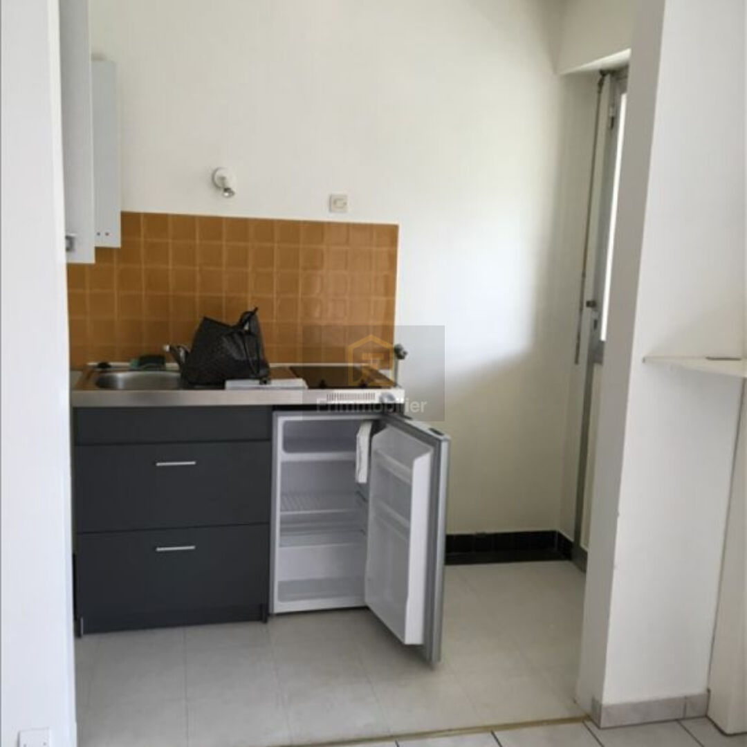 Photo LE PECQ - STUDIO 25.44 m2 image 4/6