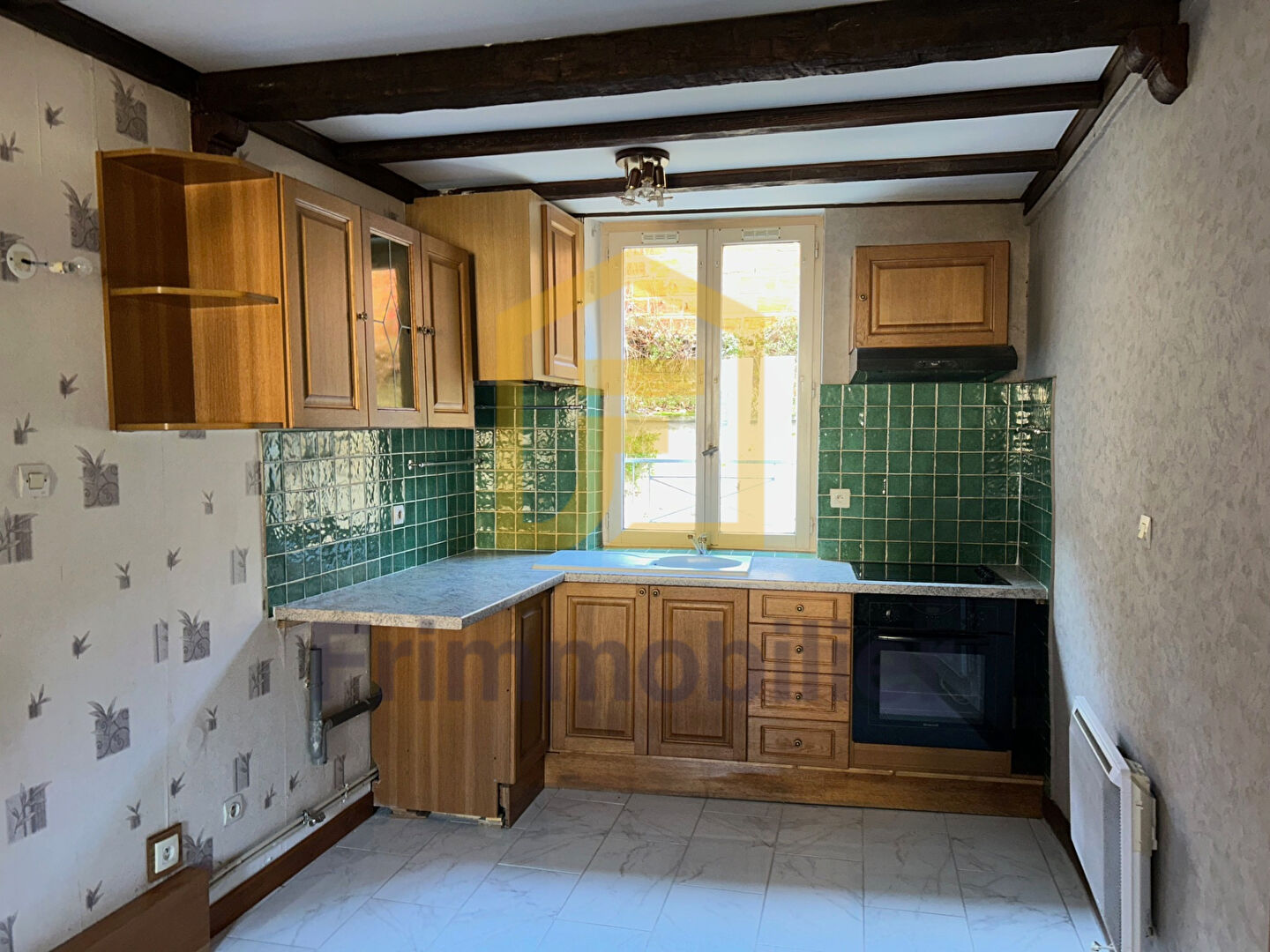 Photo Immeuble ancien, petit appartement 2 pièces idéal pour investissement au Port-Marly image 3/5