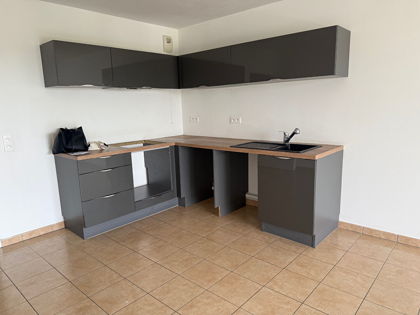 Photo Appartement  3 pièce(s) - SARTROUVILLE image 3/6