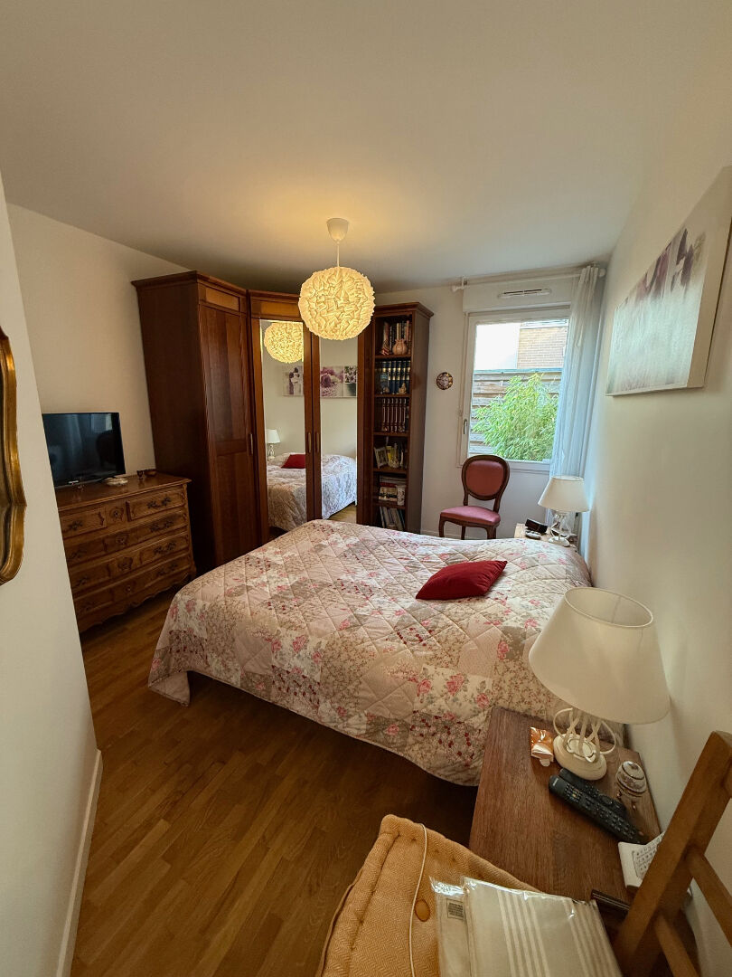 Photo LE  PORT-MARLY - 3 PIECES TERRASSE image 5/6