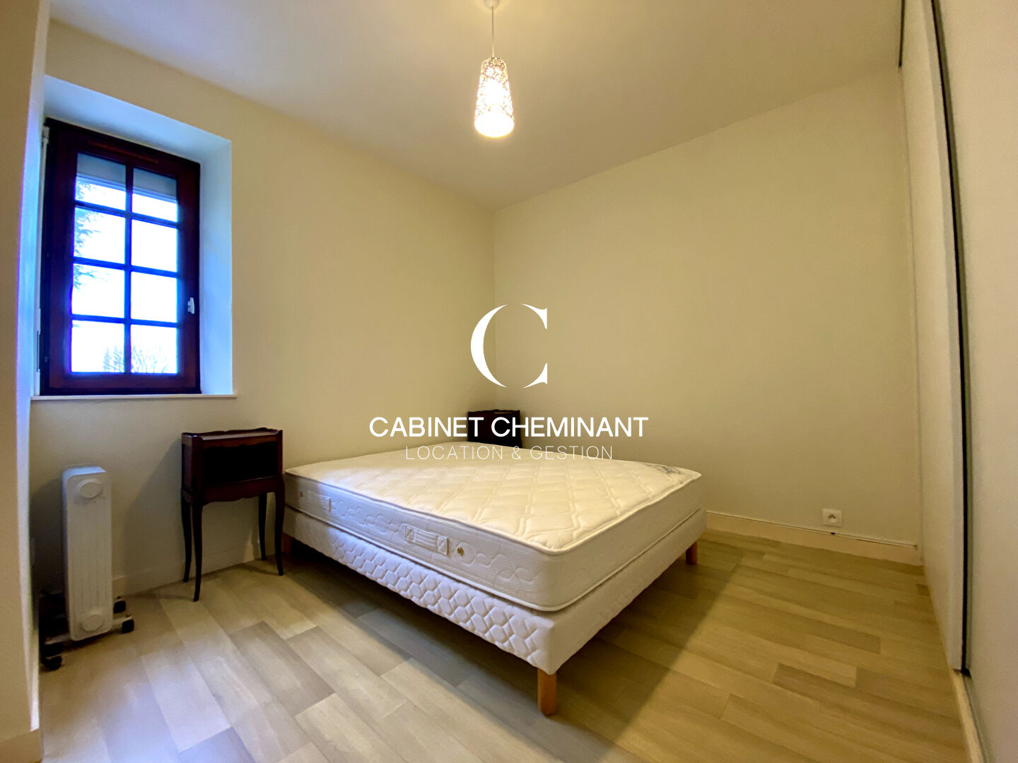 Photo À LOUER À DINARD, APPARTEMENT T2 MEUBLÉ image 4/6