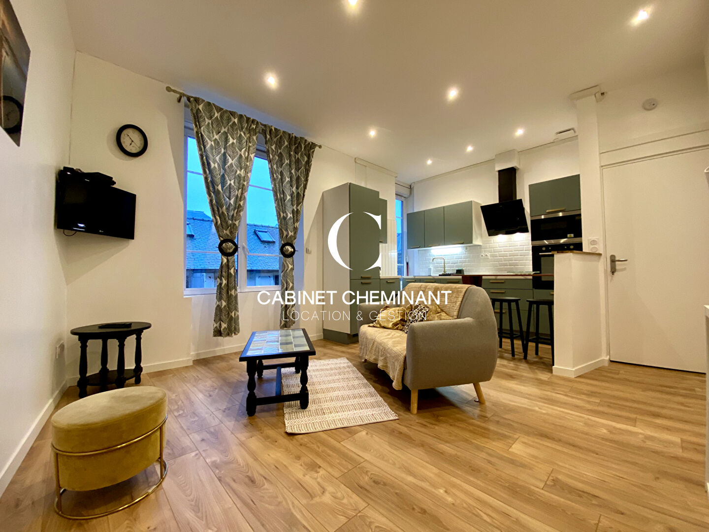 À LOUER À DINARD STUDIO DE 30M2