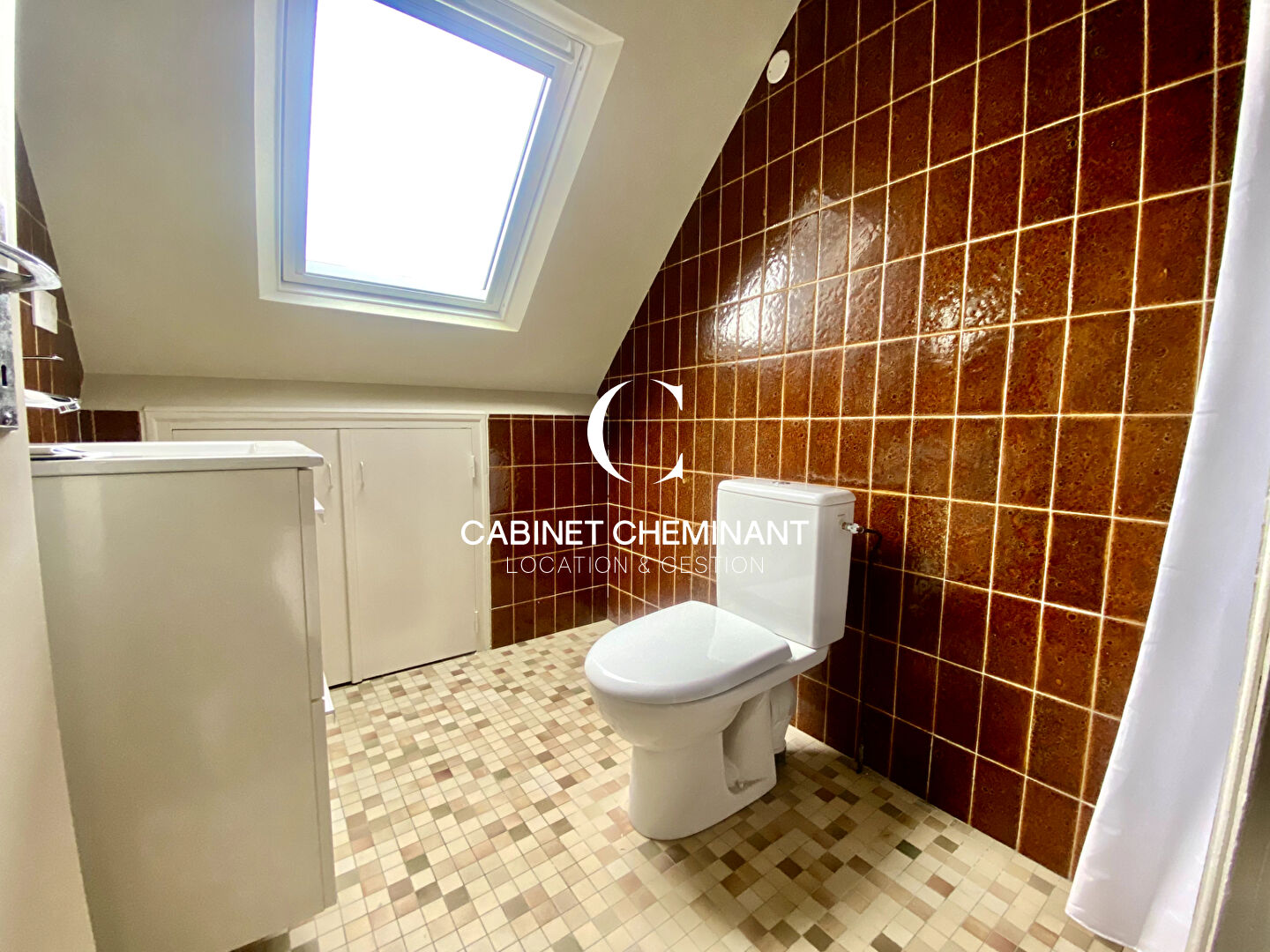 Photo A LOUER A LANCIEUX APPARTEMENT T2 1ER ÉTAGE image 6/6