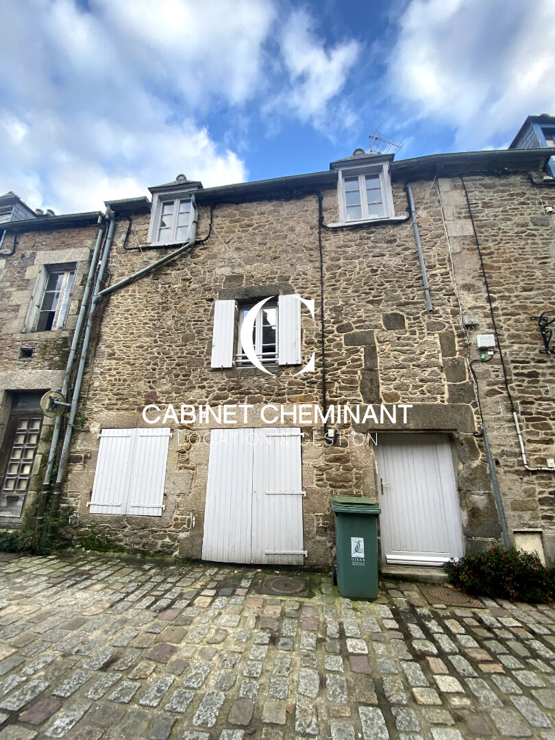 A LOUER A DINAN APPARTEMENT T2 MEUBLE DE 33M2