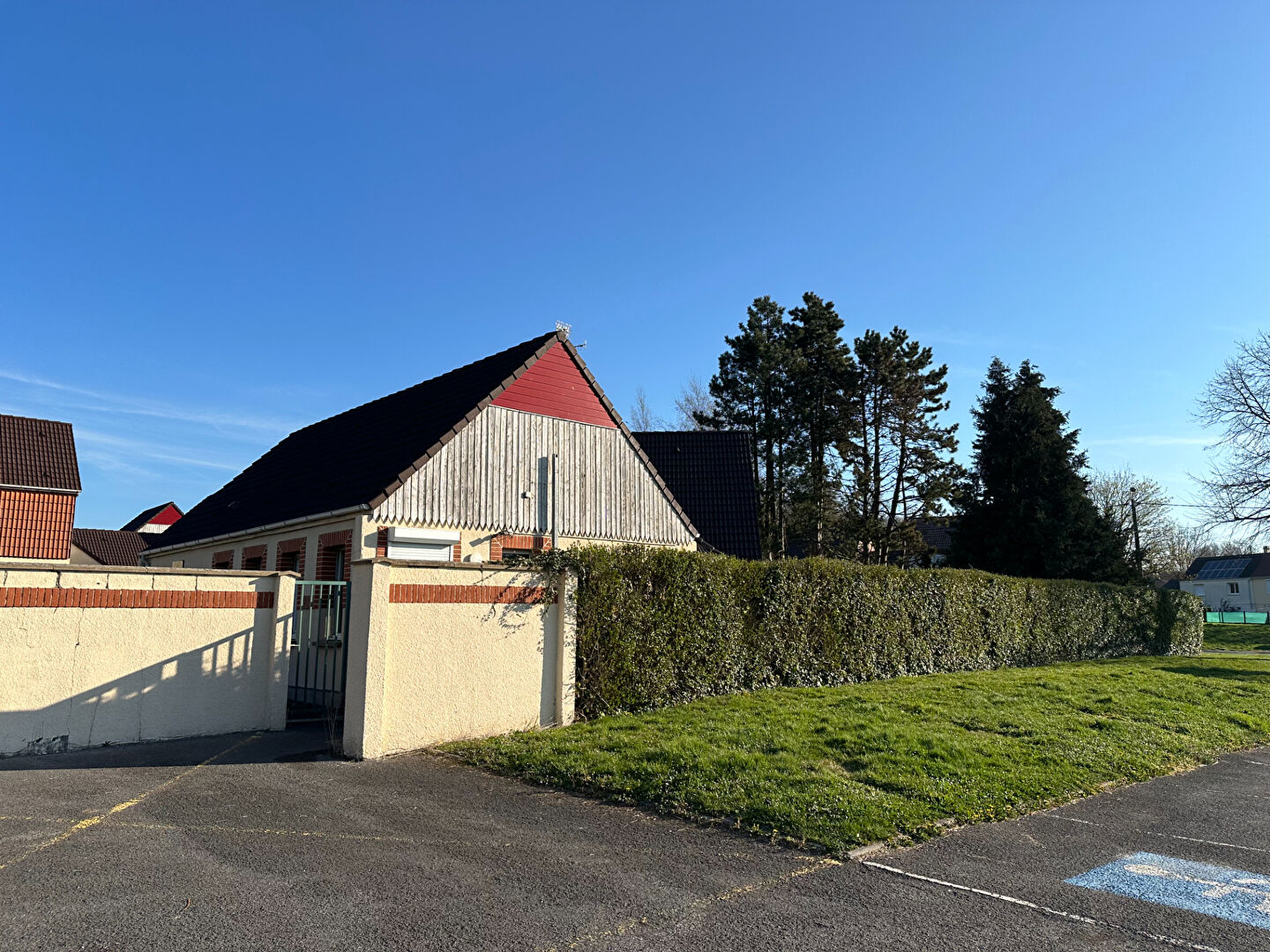 Photo Local professionnel BAPAUME image 3/4