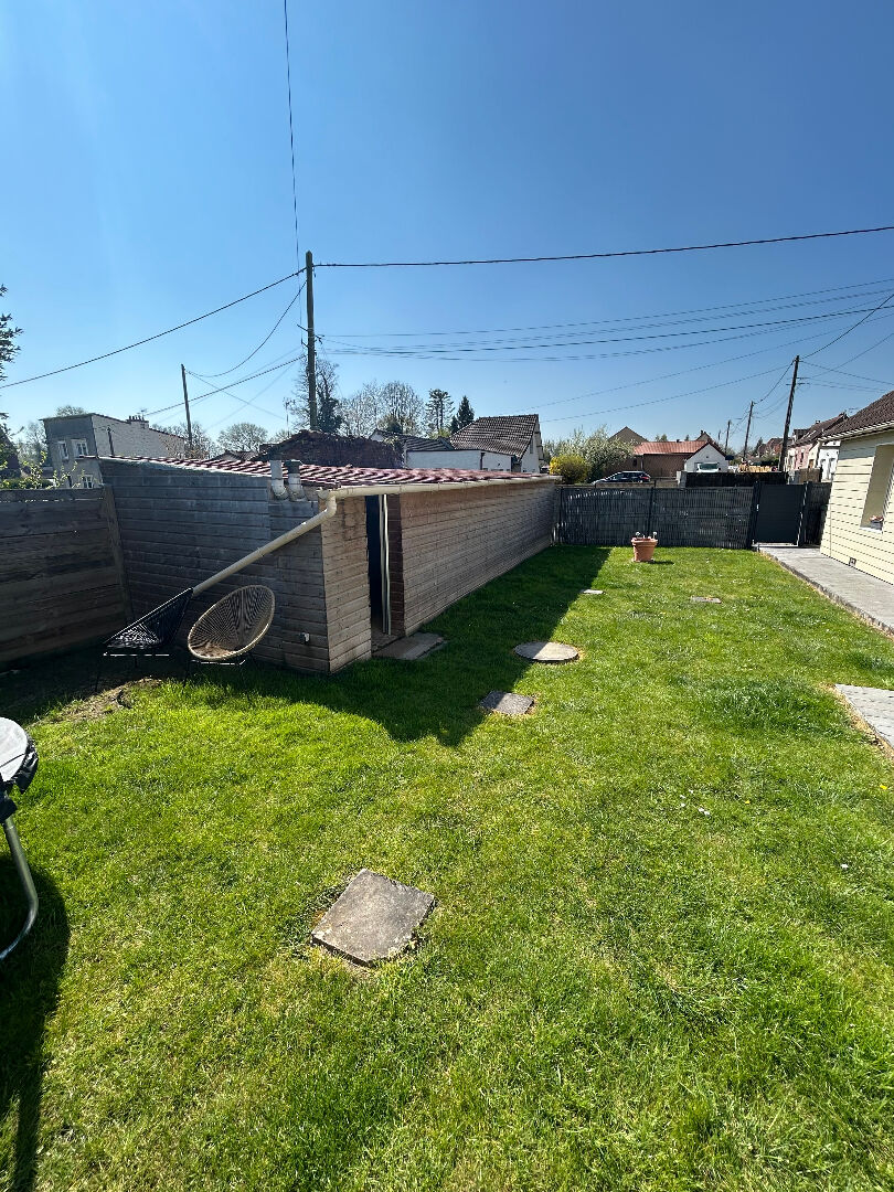 Photo EXCLUSIVITE GERONIMMO - Maison Longère  Plain Pied à Courcelles le Comte image 2/6