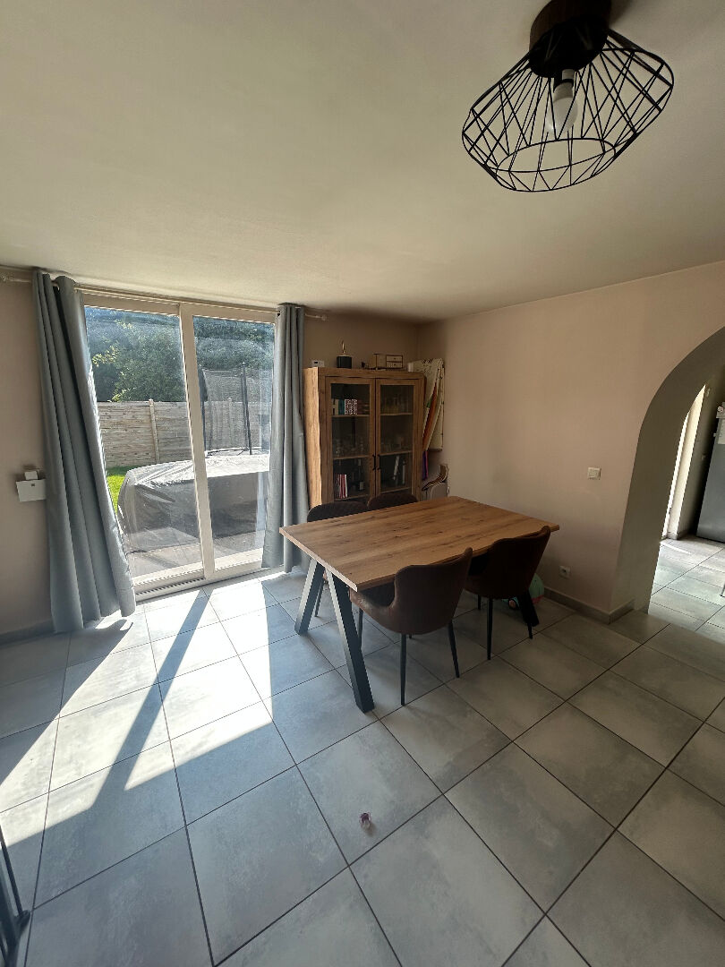 Photo EXCLUSIVITE GERONIMMO - Maison Longère  Plain Pied à Courcelles le Comte image 4/6