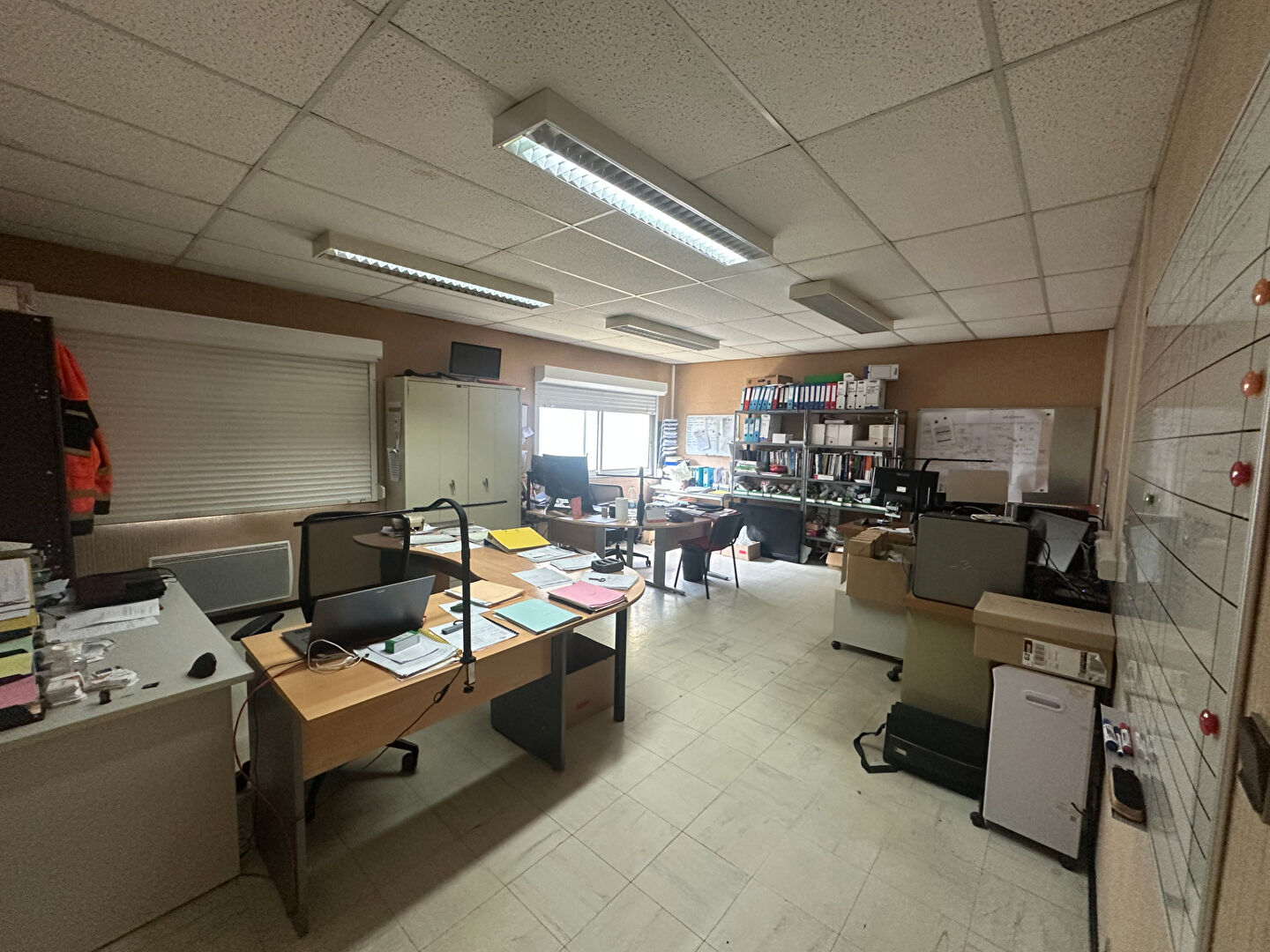 Photo Entrepôt / local industriel  900 m2 image 4/5