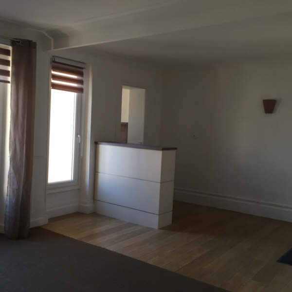 Photo APPARTEMENT SAINT LEU LA FORET - 2 pièce(s) - 47 m2 image 3/6